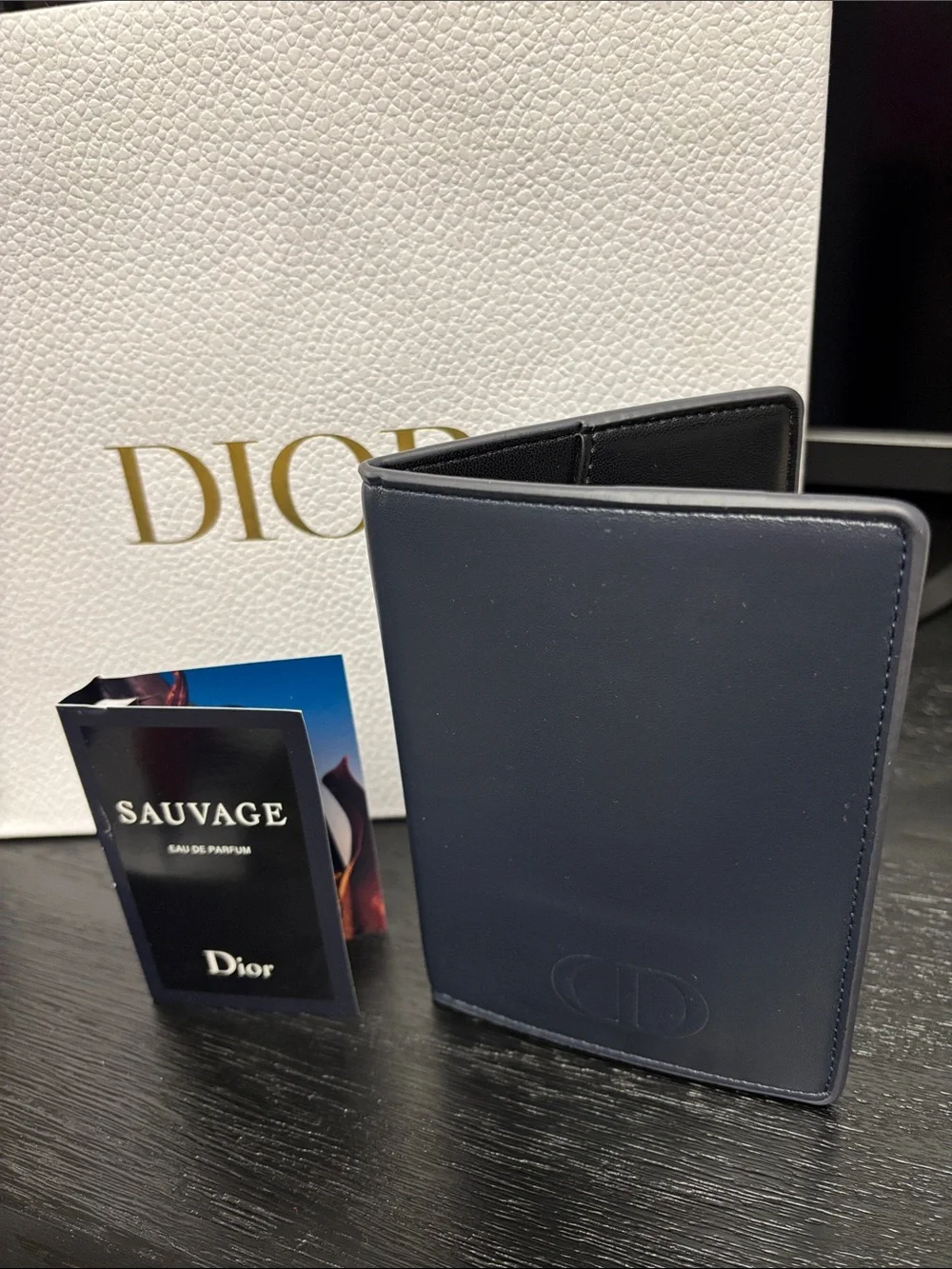 Dior GWP Navy Vegan Leather Passport Wallet NWT w/Sauvage sample